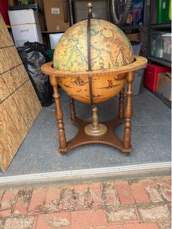 For sale Bar Globe