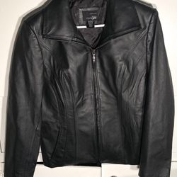 Womens East5th Leather Jacket Size Medium 