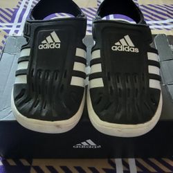 Adidas Toddler Shoes size US 11K