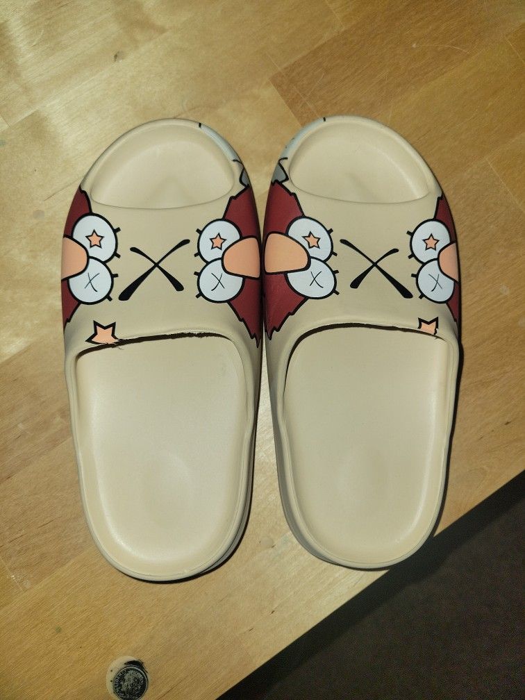 adidas gazelle silver green womens Disney Mickey Mouse Slides For Ladies main image 1