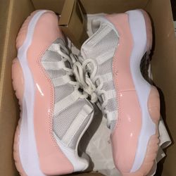 Jordan 11 Retro Low Legend Pink (Women's 8)