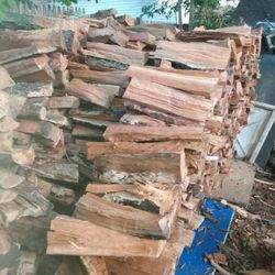 100% Split Seasoned Cherry Firewood 