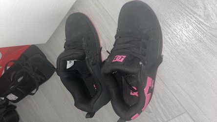DC shoes
