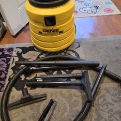 Genie 10 Gallon Wet/Dry Vac, accessories, 3.0 HP