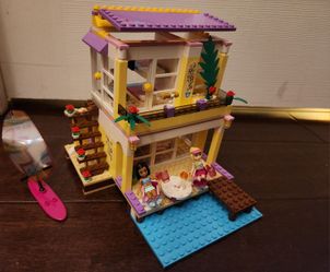 Lego Friends Stephanie 's Beach House Set #41037