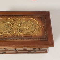 Vintage Musical Jewelry Box 
