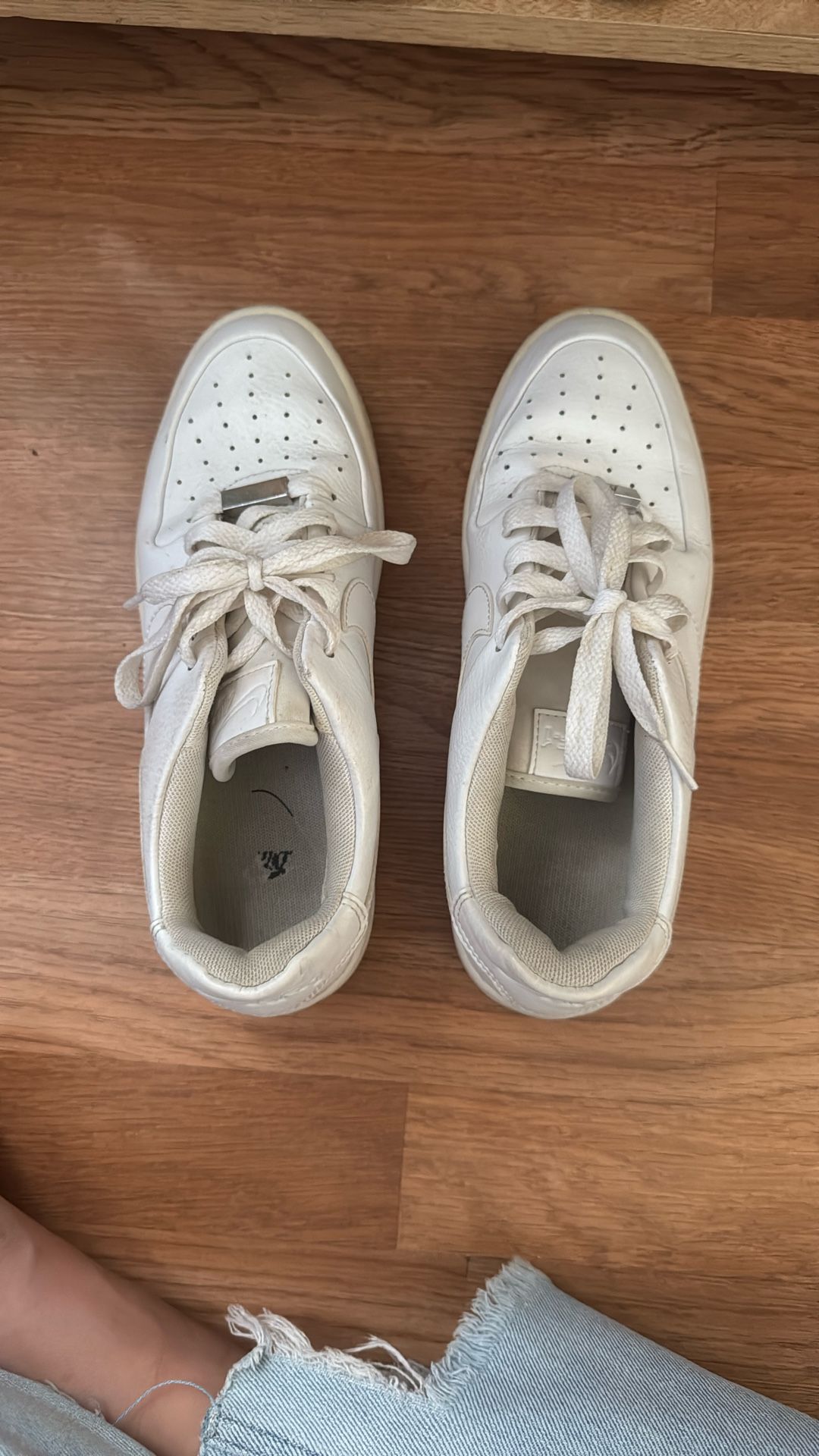 Nike Air Force 