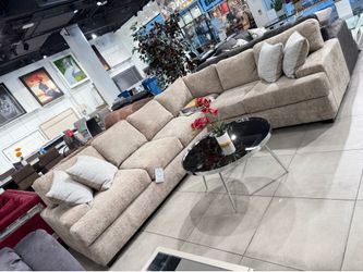 “L” Shape Sectional ✨ Financing Available ✨ No credit needed