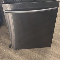 Free Samsung dishwasher DW80K7050UG