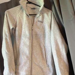 Columbia Fleece Jacket - Almost New 