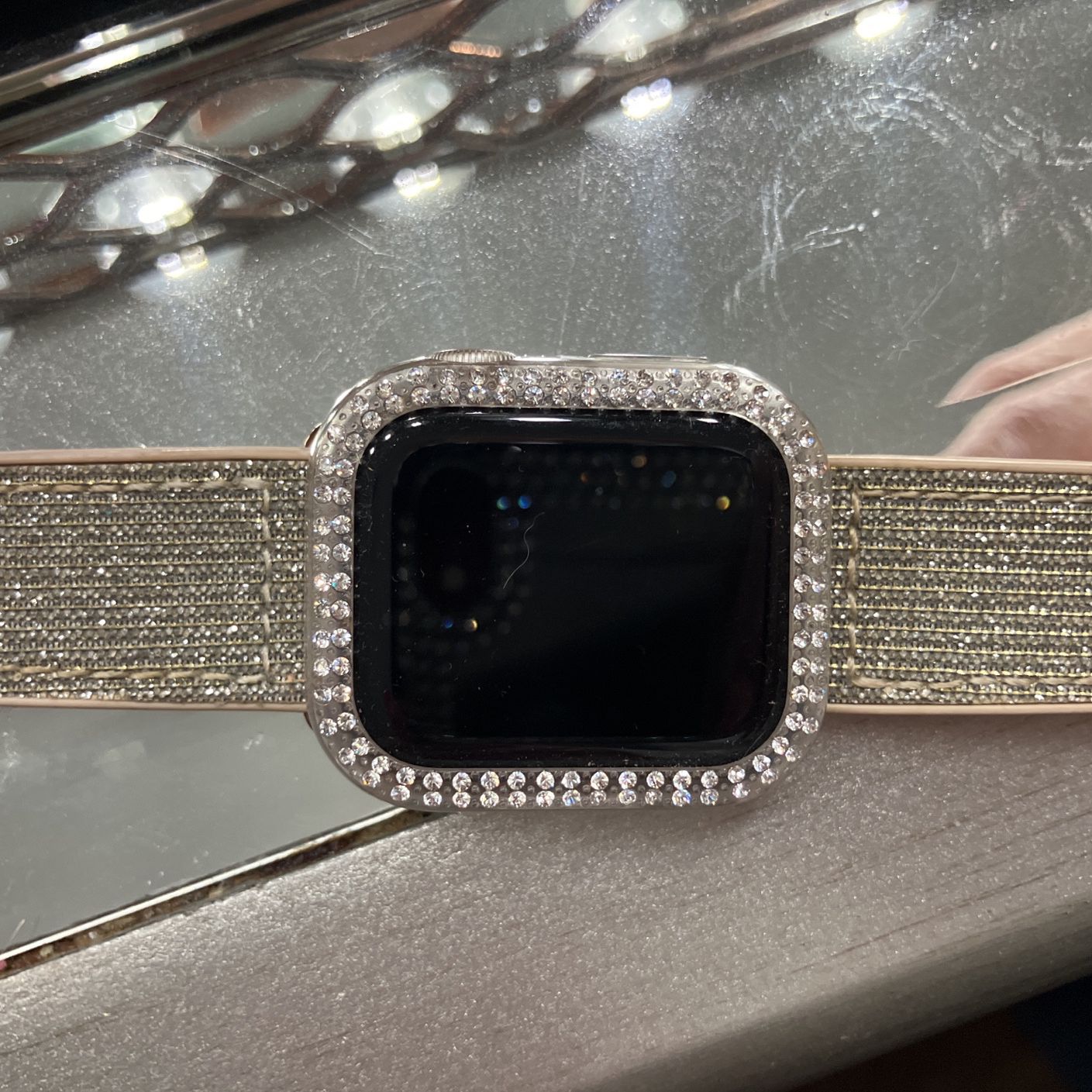 Rose gold Apple Watch.  41mm 7 Series. Like New Maybe Worn 5 Times 