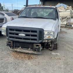 2006 Ford F350 Dually  Parts