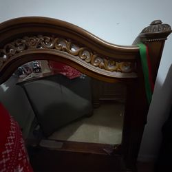 Beautiful affordable five pcs king bedroom set. $600, or best offer.