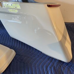 2022 Harley Hard Bags