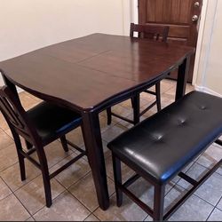 Dining Table with chairs