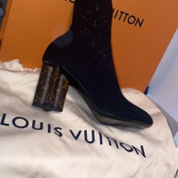 Loui Vuitton Boots