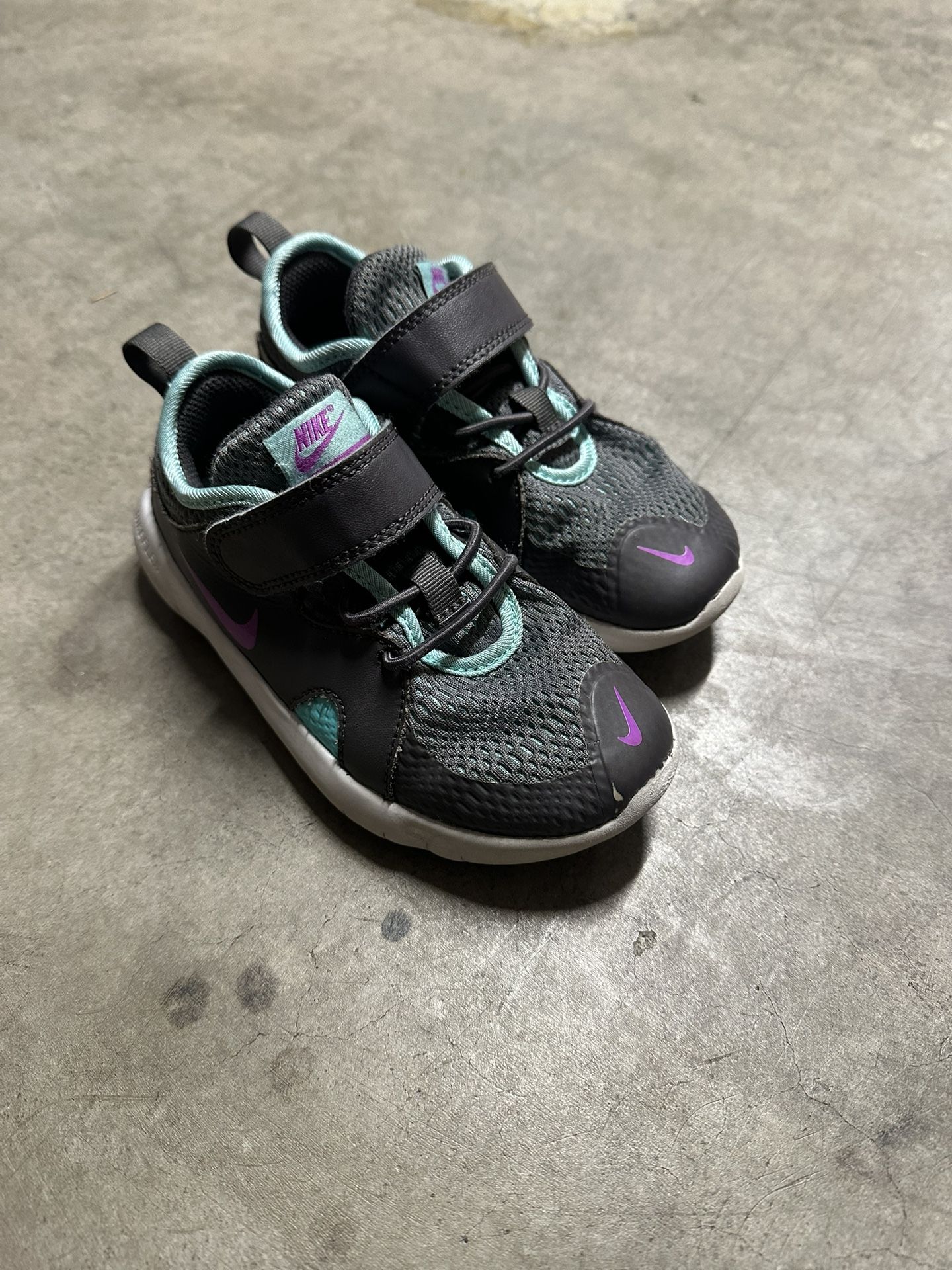 Little Girl Nike Flex Althetic Running Shoes Size 11