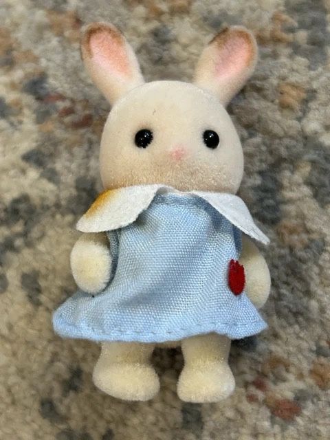 Japan Sylvanian Families BABY IVORY BLUE RABBIT Dollhouse Miniature Figure Toy