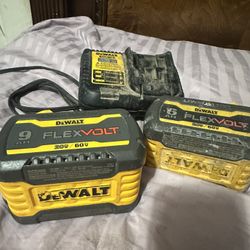 DEWALT Batteries 