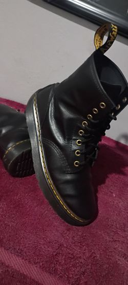 Dr Marten's zavala kombat boots size 8 m 9 w $35