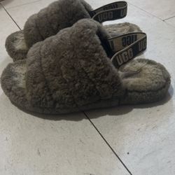 Ugg Slides