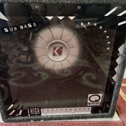 Q-Logic QB 15 inch bandpass subwoofer box