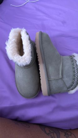 12c Uggs