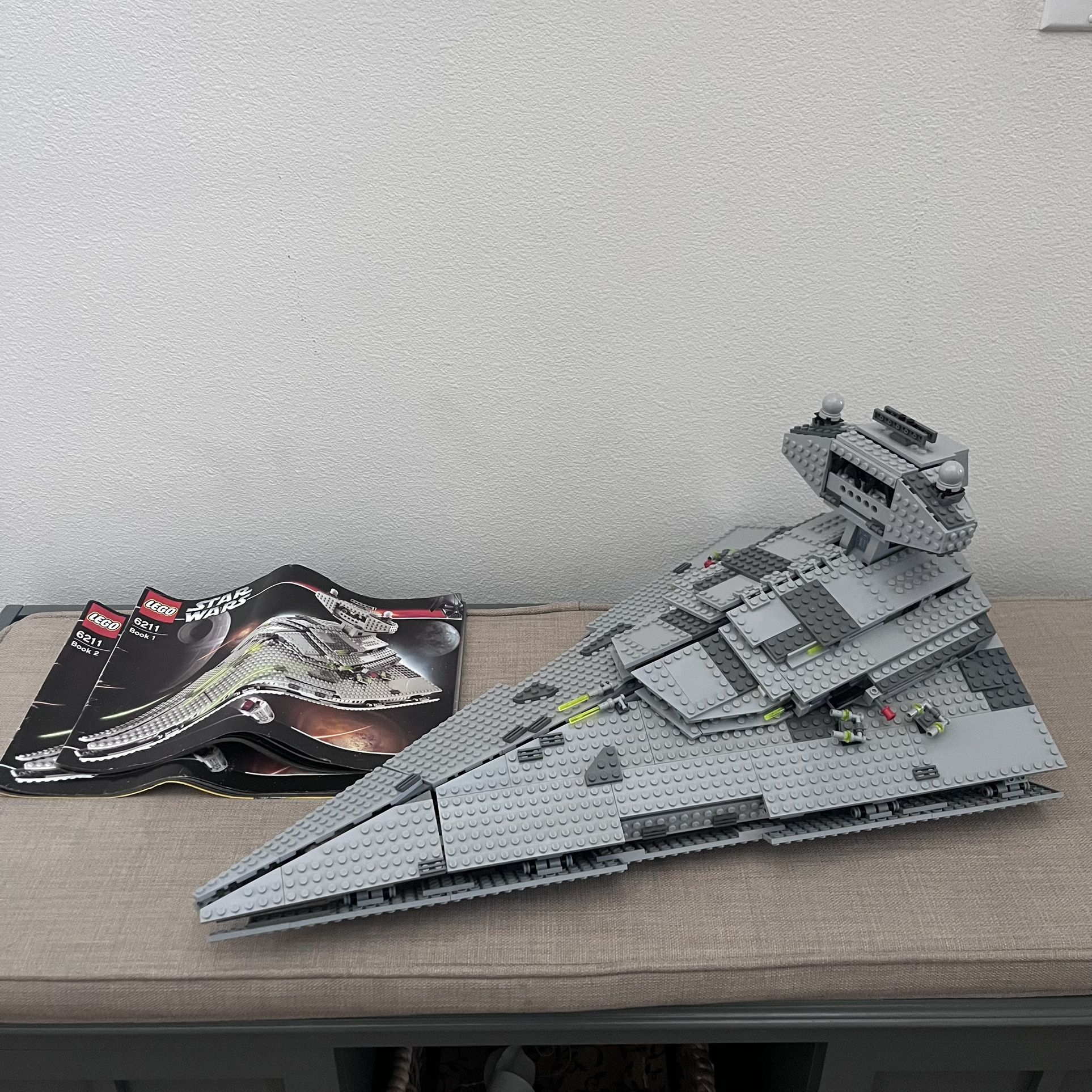 LEGO STAR WARS 6211 IMPERIAL STAR DESTROYER NEAR COMPLETE WITH INSTRUCTIONS