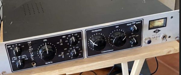 Good condition UA LA610 Channel strip Tube Pre/T4 Opto Comp Hi/lo EQ.$1200$
