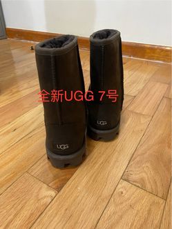 UGG Women Size 7
