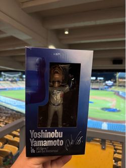 Yoshinobu Yamamoto Game 7  “Last Out”  Bobblehead