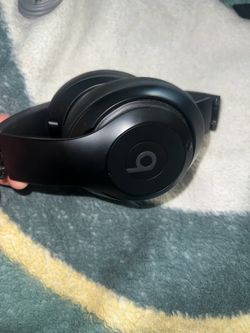 Beats by Dre Studio headphones