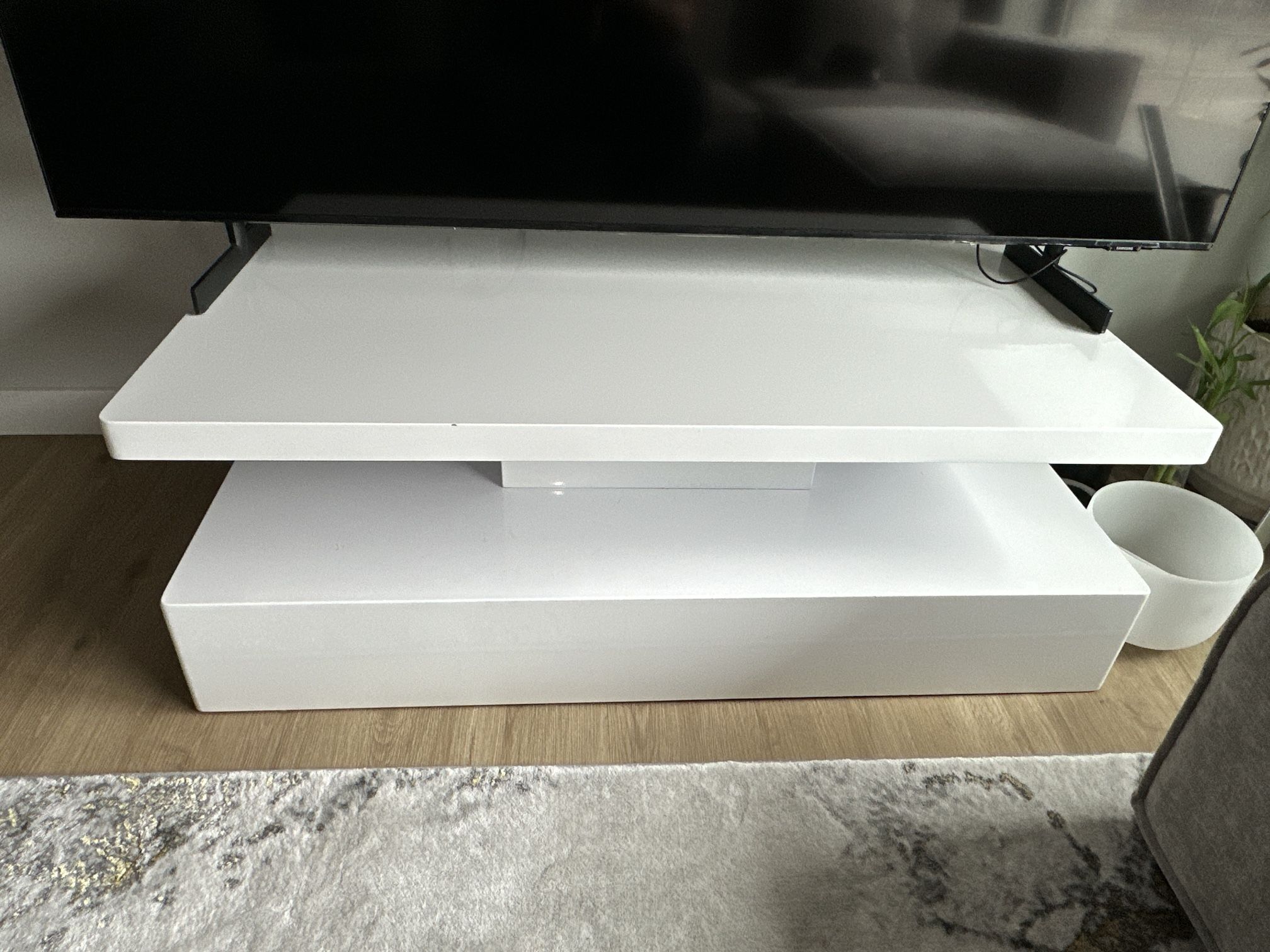IKIFLY Modern Coffee Table with Drawer, High Glossy Coffee Table for Living Room, Contemporary Rectangle Coffee with 16 Colors LED Lights White
