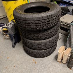 265/70/R18 falken wild peak A/T