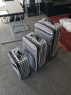 TUMI T-TECH Network 3-Piece Luggage Set for Sale in Hayward, CA - OfferUp