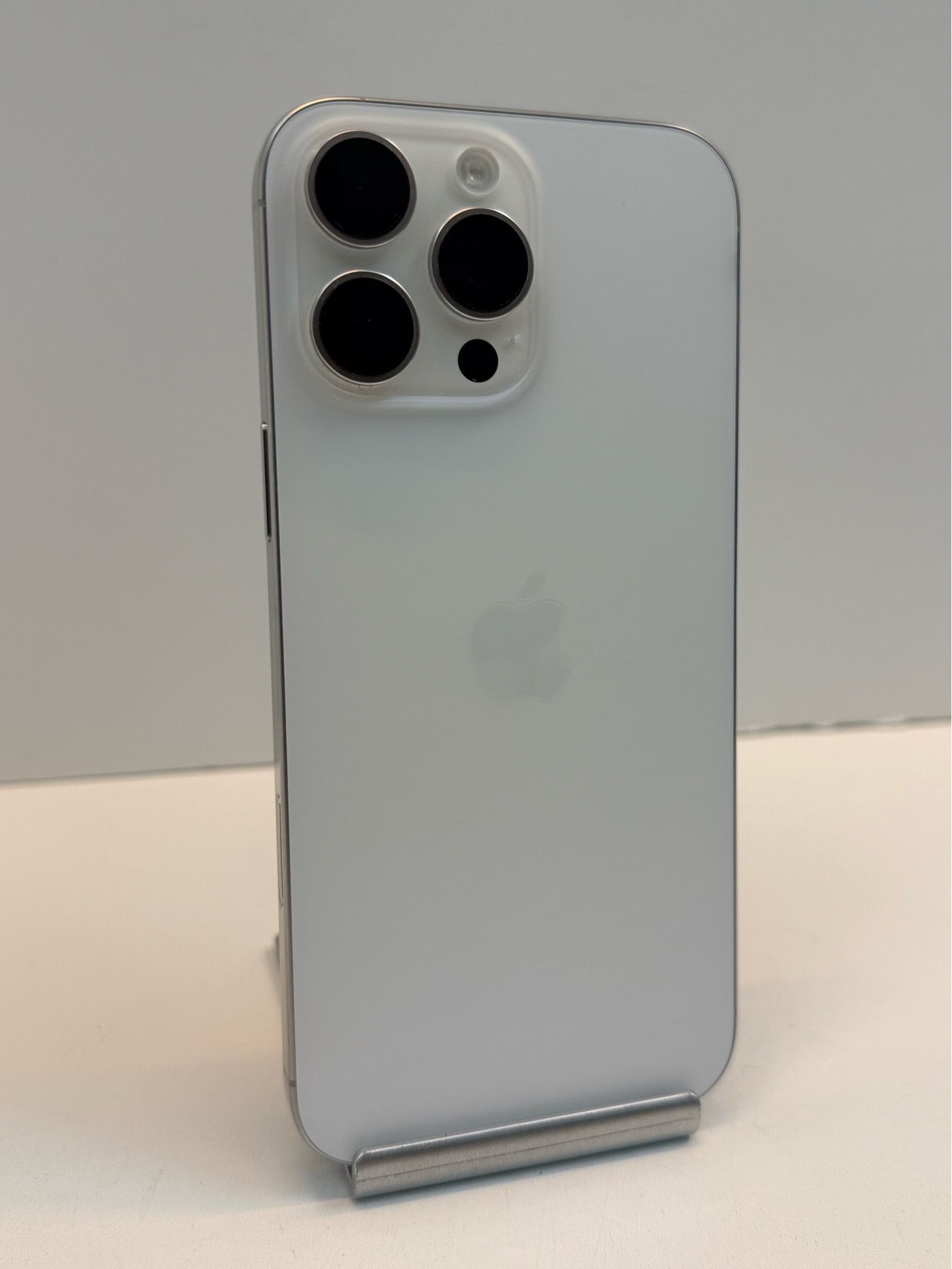 Apple iPhone 16 PRO MAX 512gb. ( Fully Unlocked Phone )
