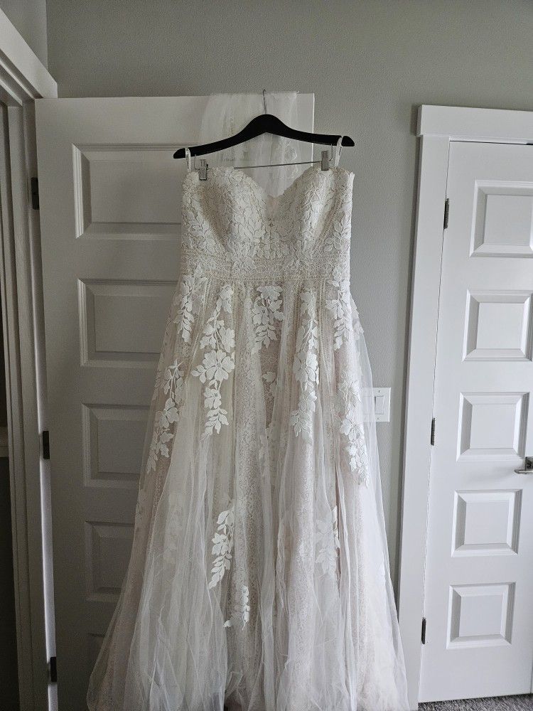 Essense Of Australia Wedding Dress