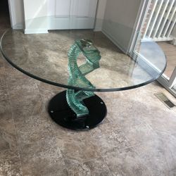 Beautiful Glass Coffee Table 