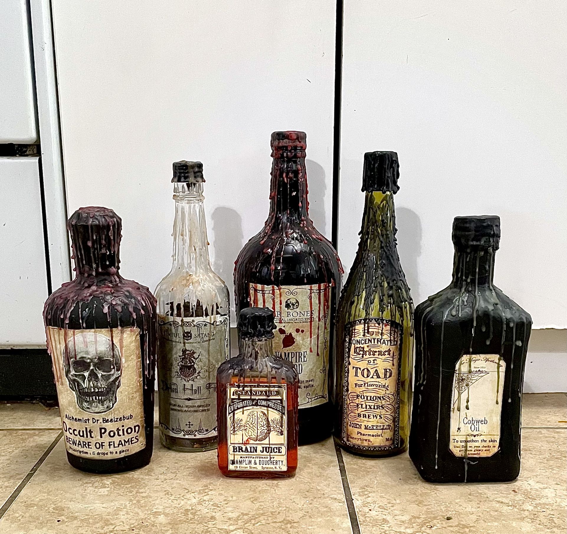 HALLOWEEN PROPS/ DECOR…SET OF CREEPY POTION BOTTLES