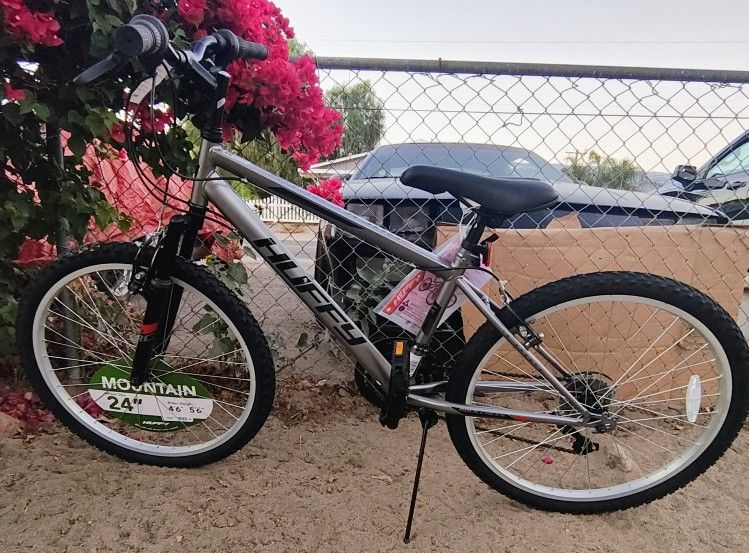 24" Huffy Rock Creek Mountain Bike