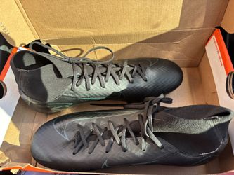Men’s Nike Cleats