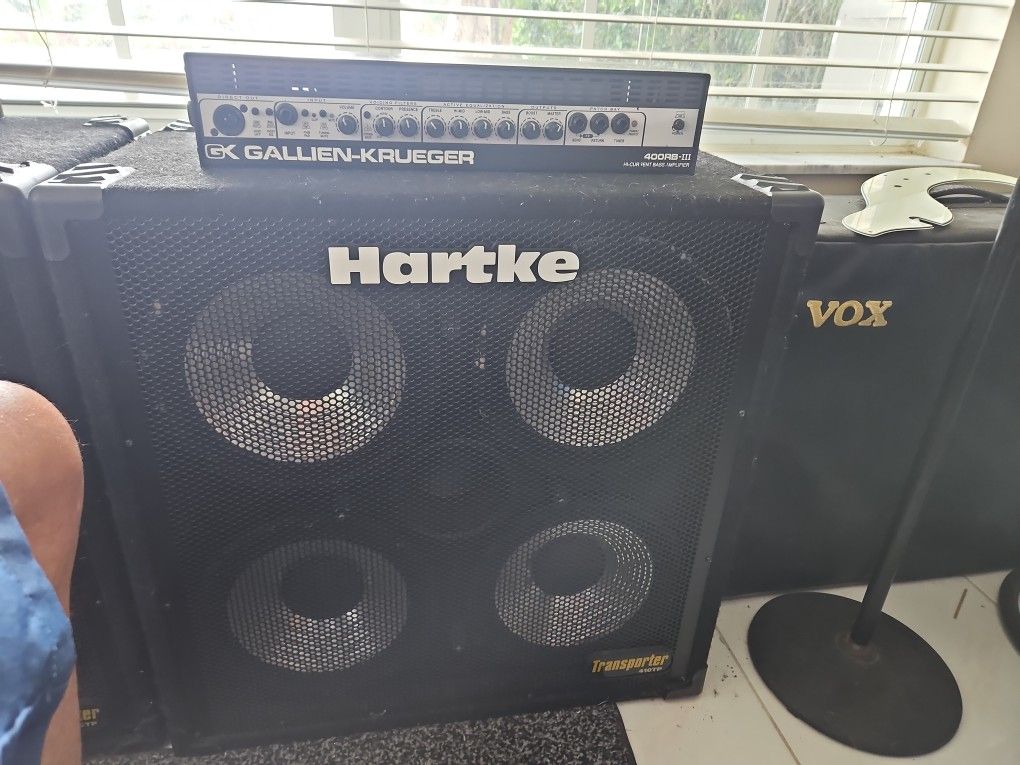 GK GALLIEN-KRUEGER 400RB III and 2 HARTKE CHROME SPEAKERS