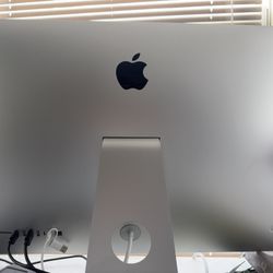 iMac, 27-inch  Retina 5K 64GB RAM, 500GB (Like-New)
