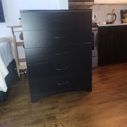 Black Chest of Drawers /Dresser