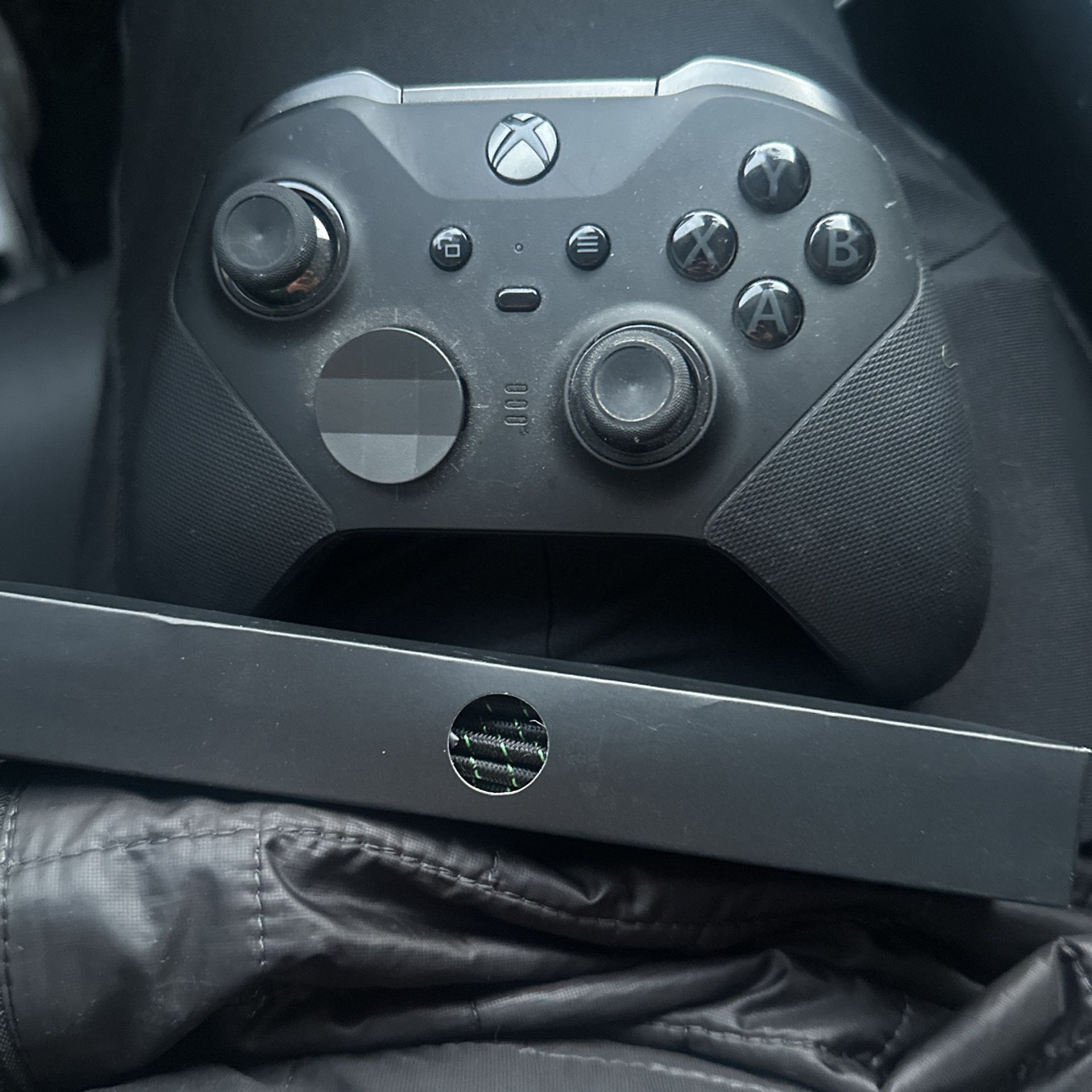Xbox Elite Series 2 Controller With Cable