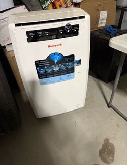 Honeywell 10,000 BTU Portable AC