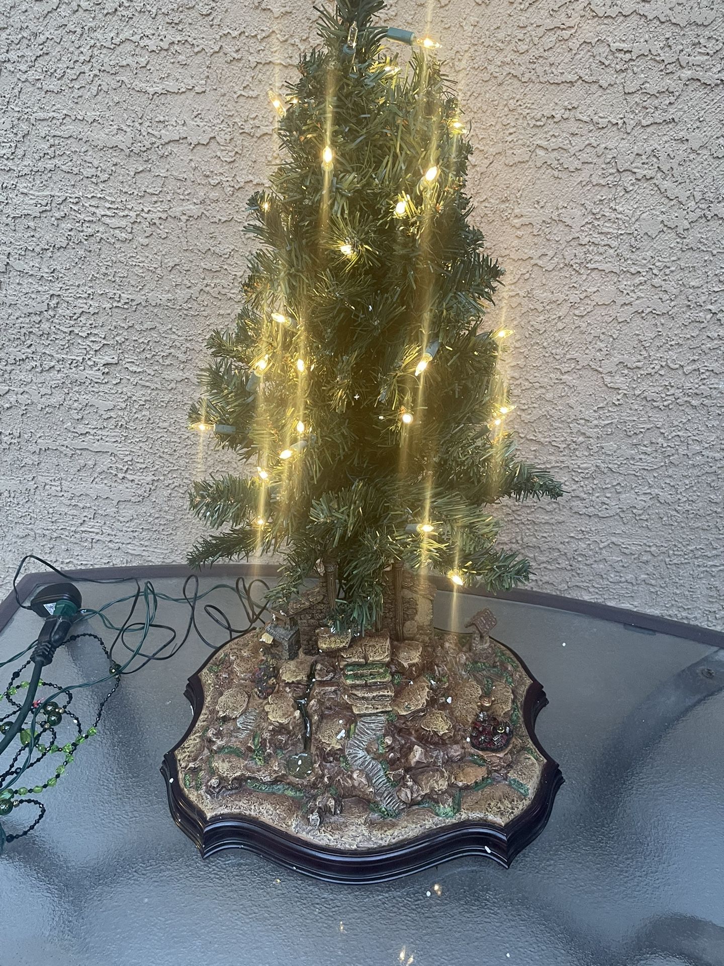 2006 Hawthorne Village Authentic Nativity Christmas Tree Collection Silent Night