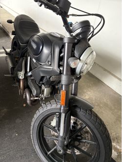 2016 Ducati scrambler full throttle