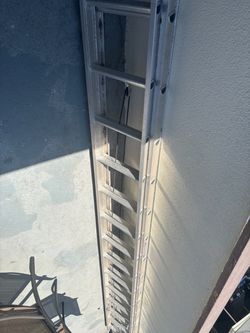 28 foot Werner ladder