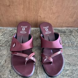 Women’s Sandals Size 6, 6.5 With 2” Heels